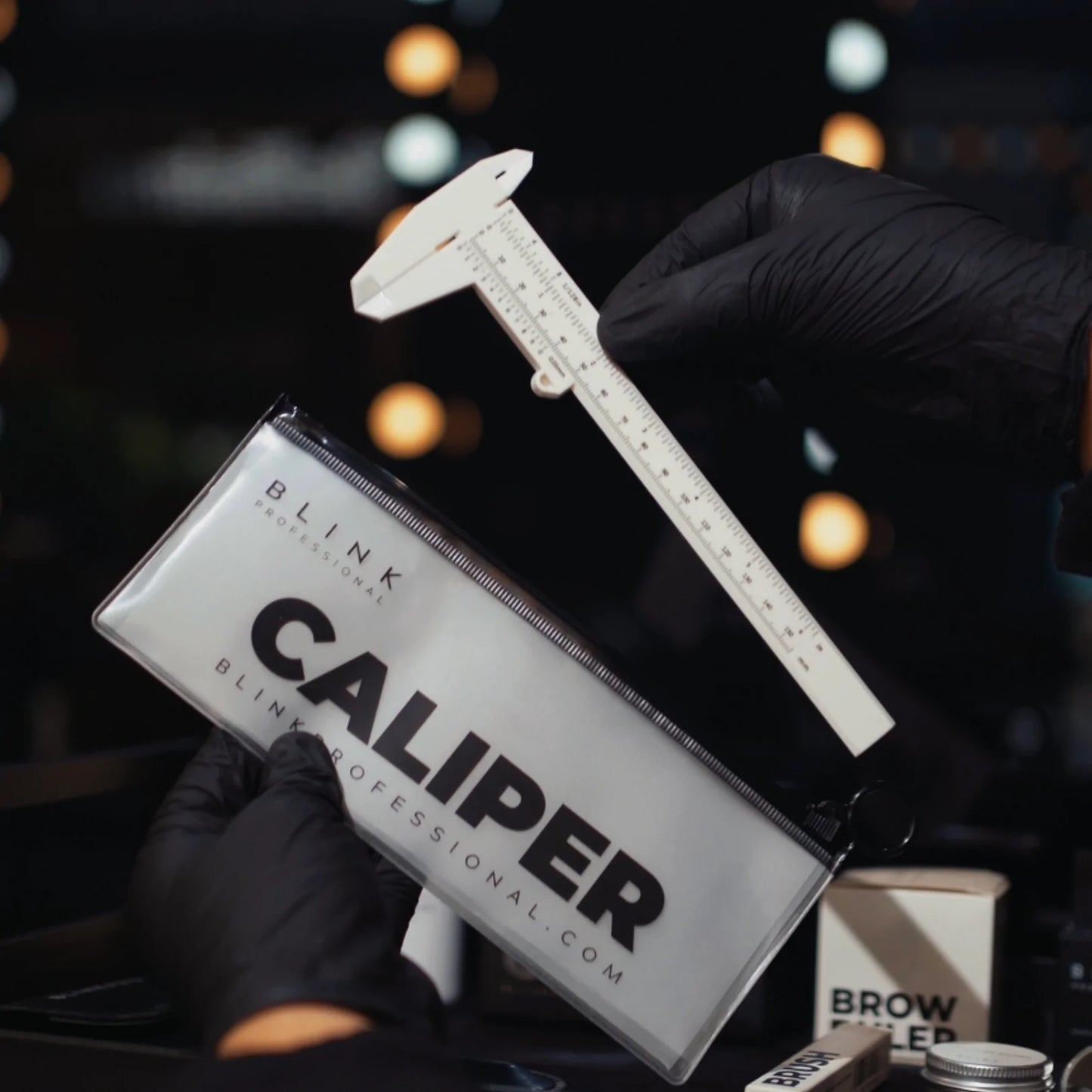 CALIPER (calibrador)