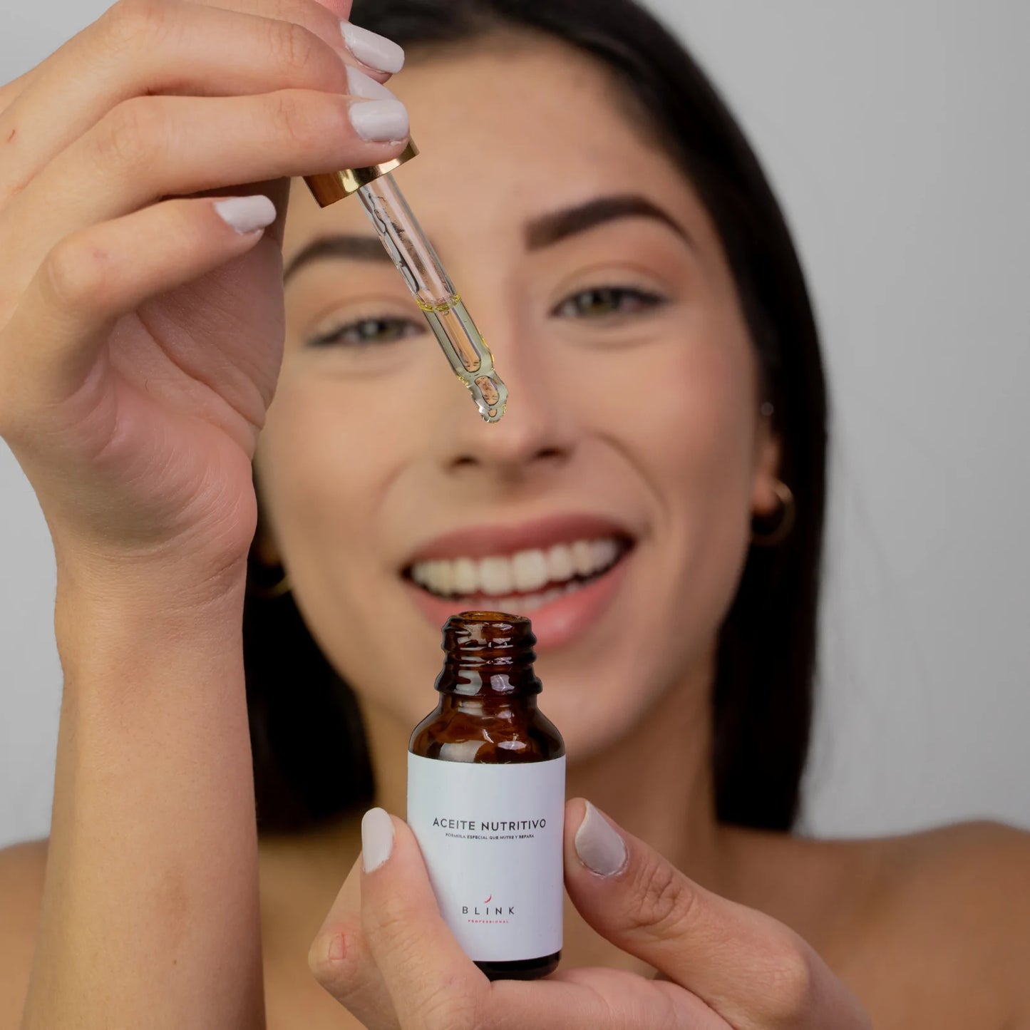 Aceite Nutritivo · Fortalecedor de Cejas