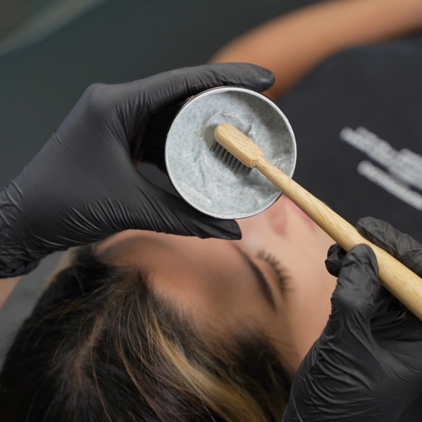 Brow Scrub · Exfoliante Especial para Cejas